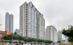 500米内有大核心（如万象城）、超市、餐饮街区